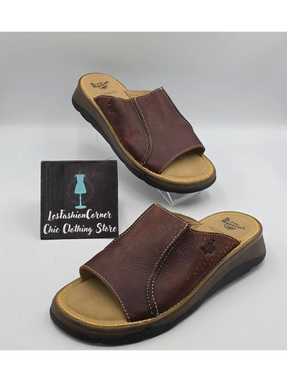 VTG Dr. Martens Men's Brown Leather Air-Cushioned Slide Mules Sandals Sz 8 3830